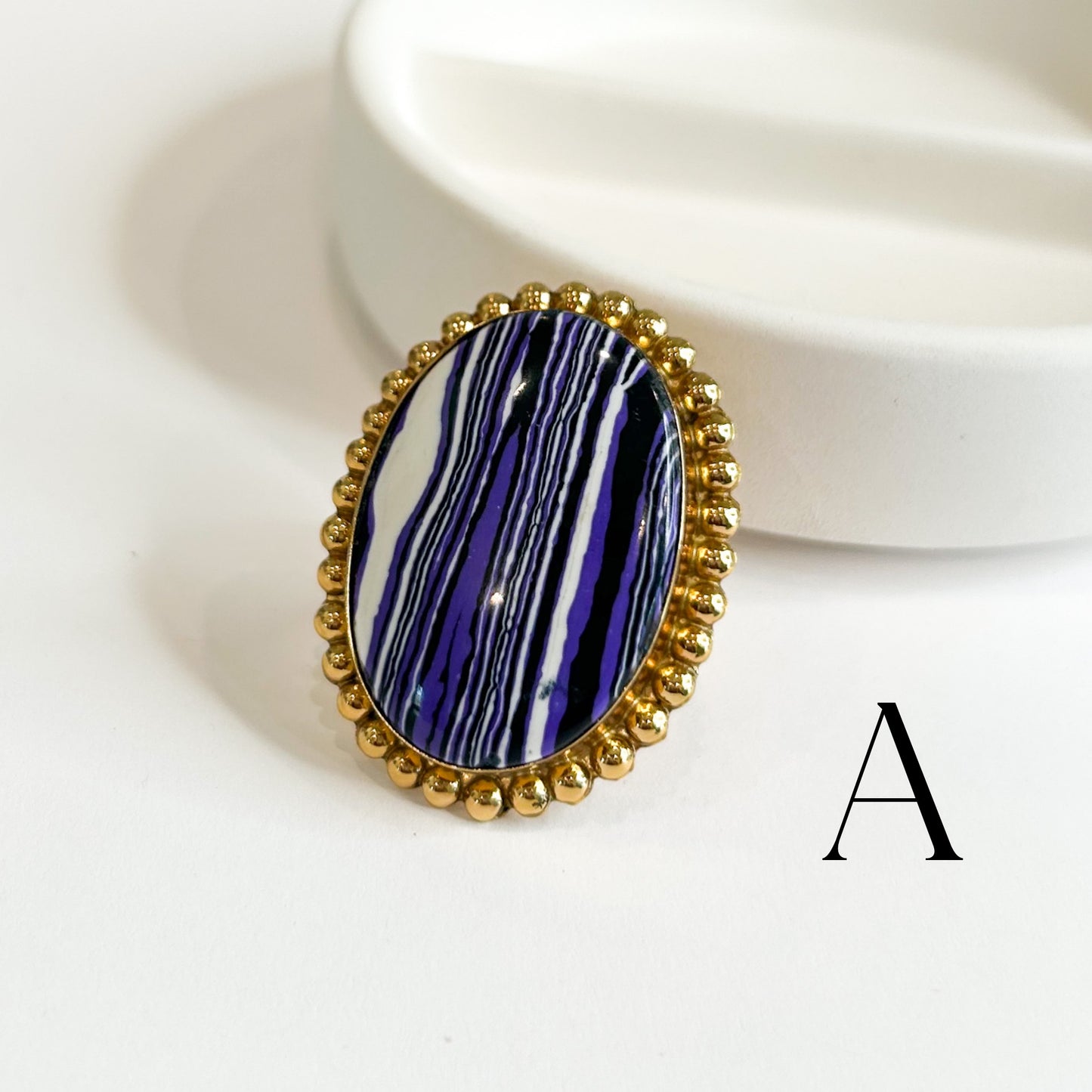 Purple Calsilica Ring - Alchemia
