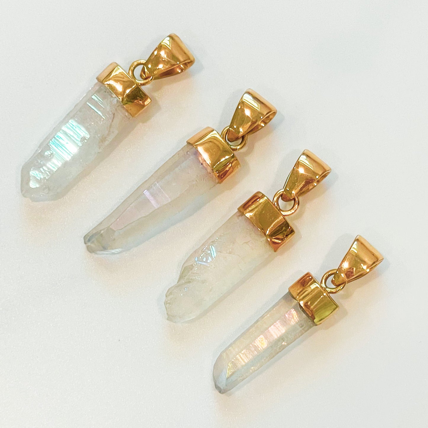 Clear Aura Quartz Point Pendant - Alchemia