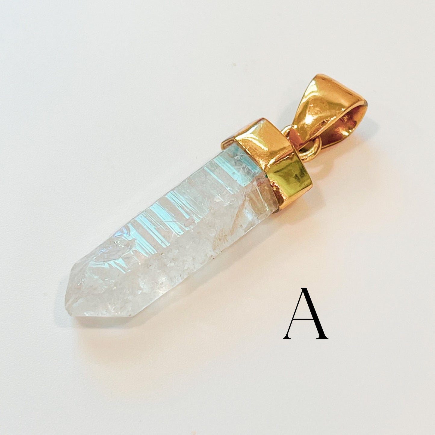 Clear Aura Quartz Point Pendant - Alchemia