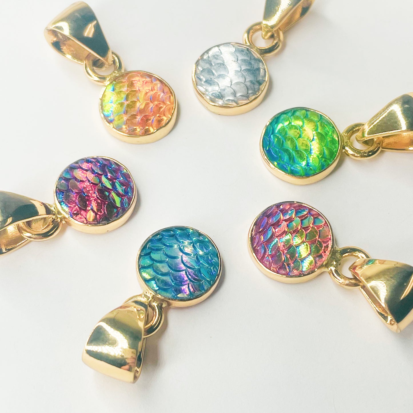 Mermaid Scale Resin Pendant - Alchemia