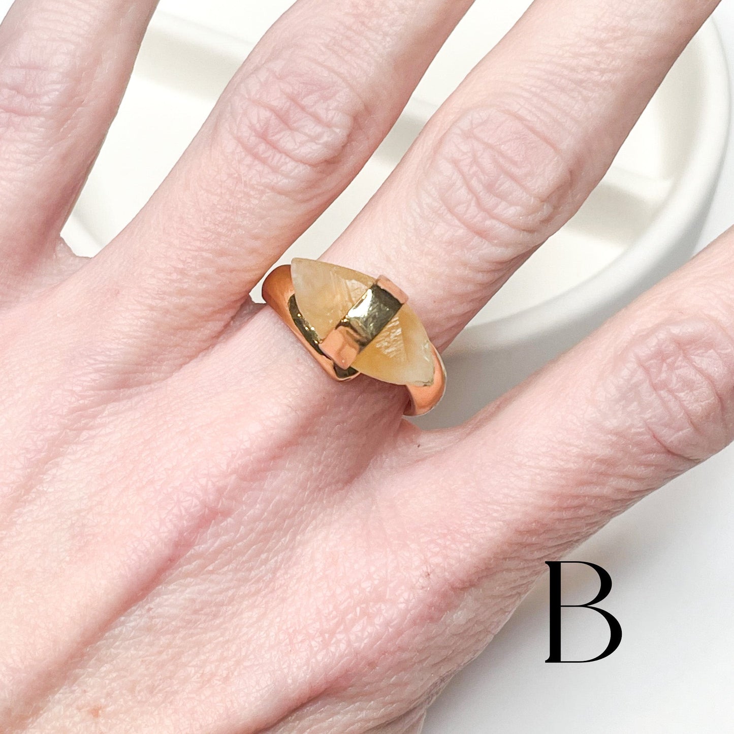 Quartz Doublet Sideset Ring - Alchemia