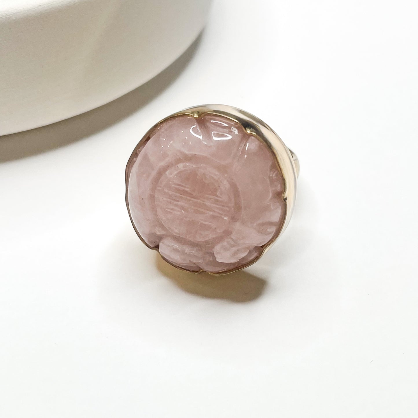 Carved Rose Quartz Ring - Alchemia
