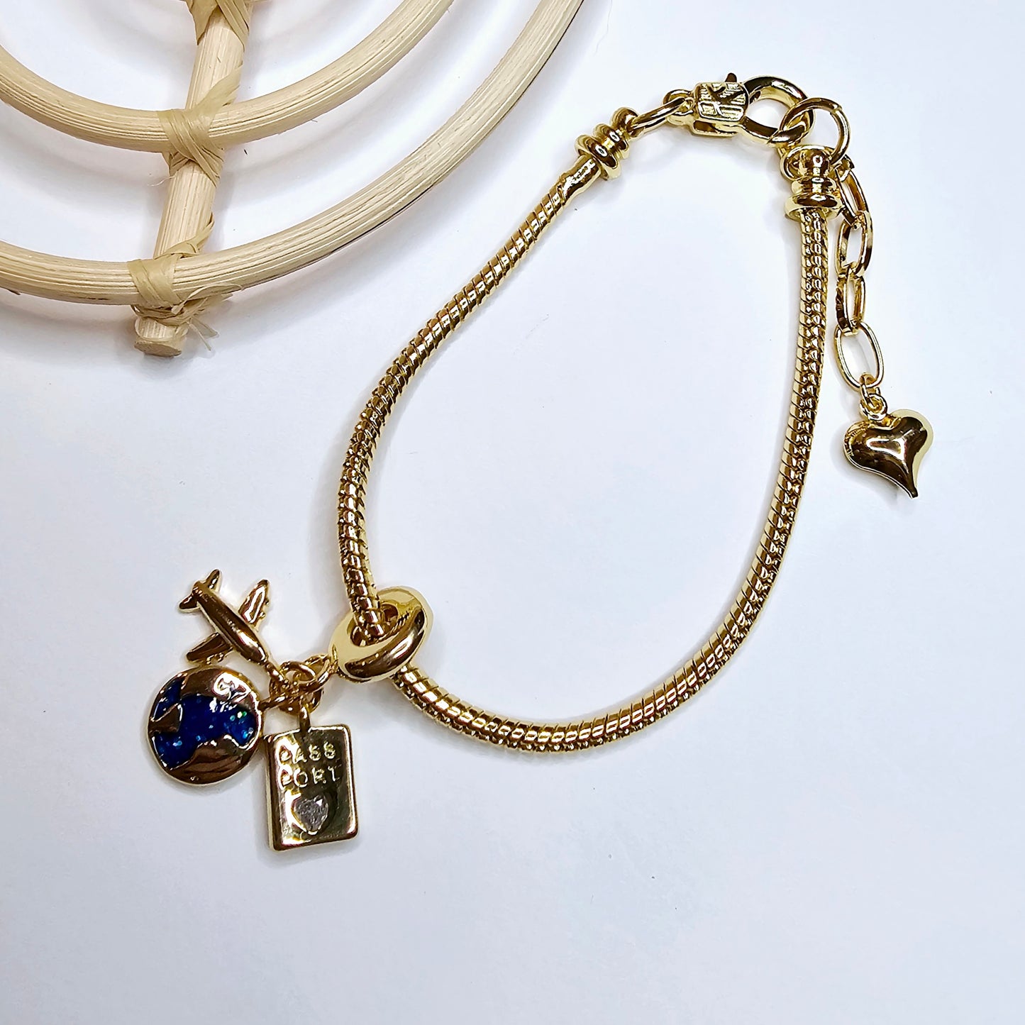Charm Passport, Plane, World Bracelet - 18k Gold Filled