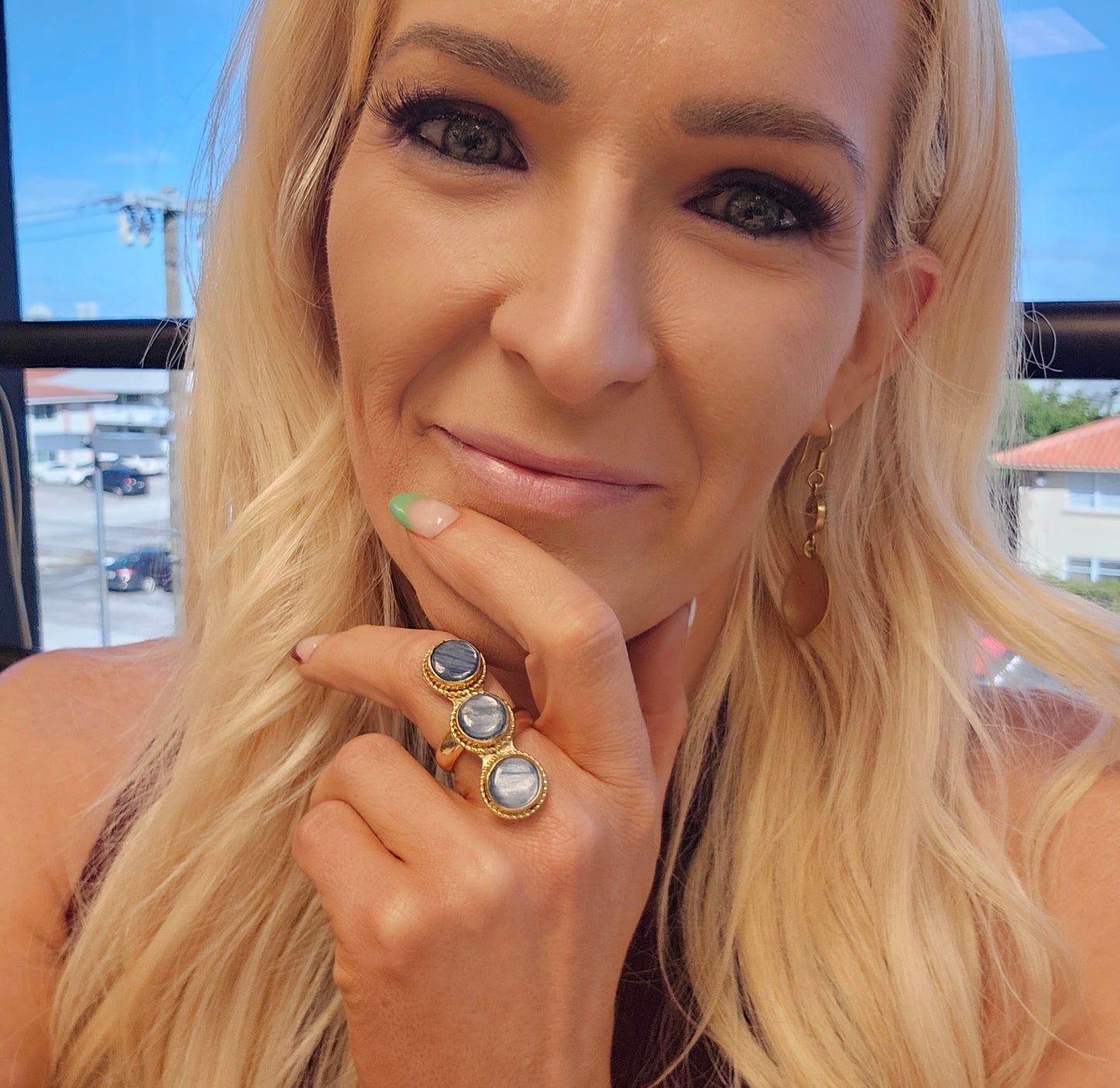 Blue Kyanite Crawler - Alchemia