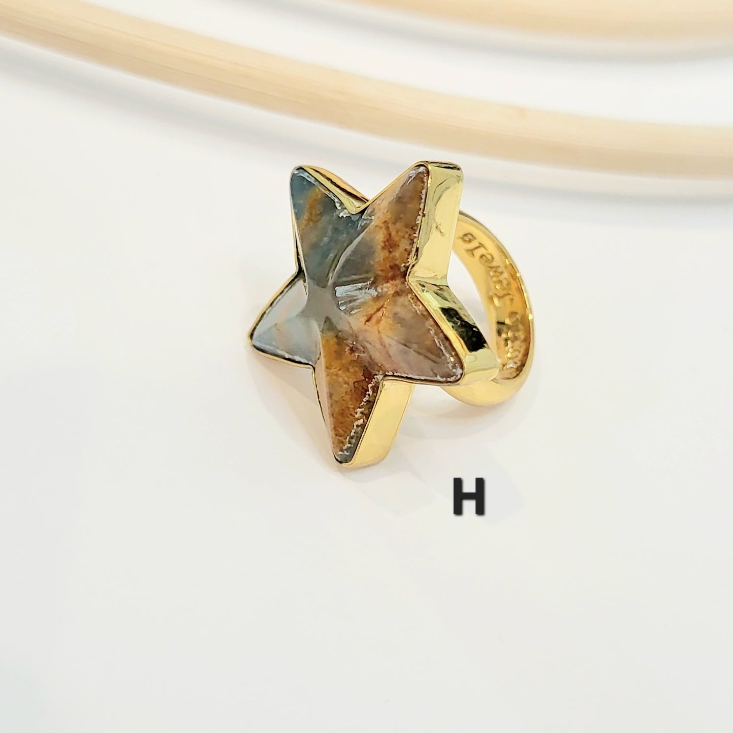 Chalcedony Star Ring - Alchemia