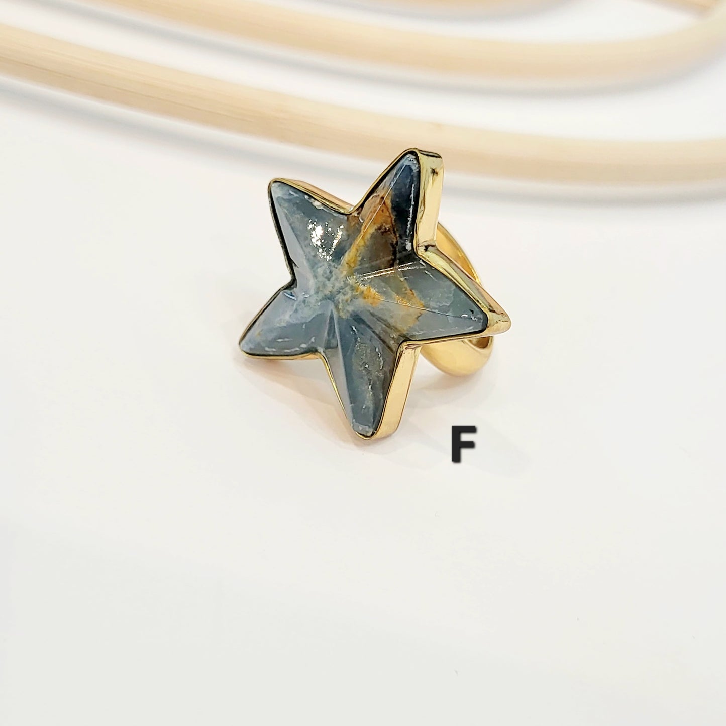 Chalcedony Star Ring - Alchemia
