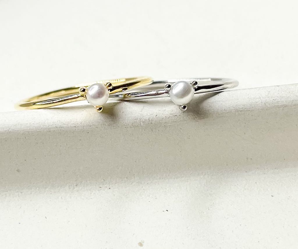 Load image into Gallery viewer, Simple Dainty Pearl Sized Ring -SSS
