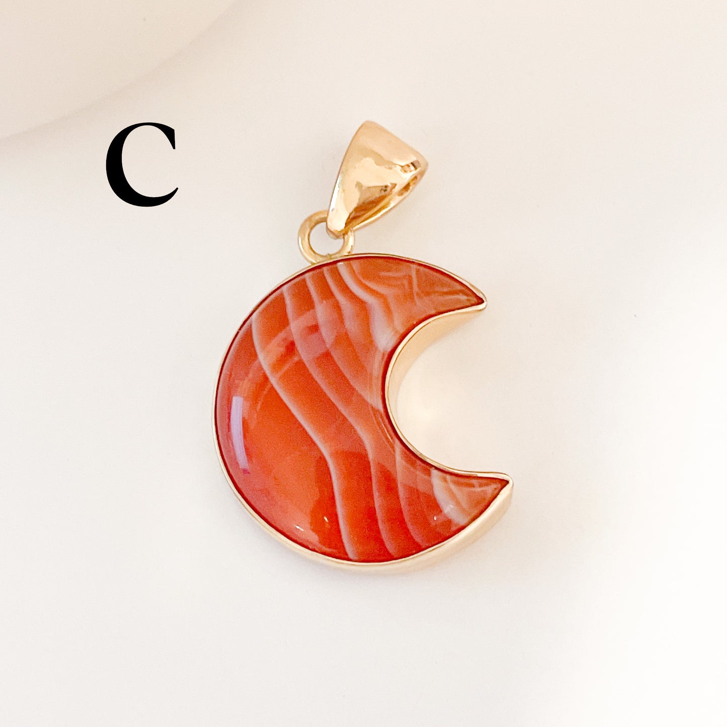 Red Sardonyx Crescent Moon Pendant - Alchemia