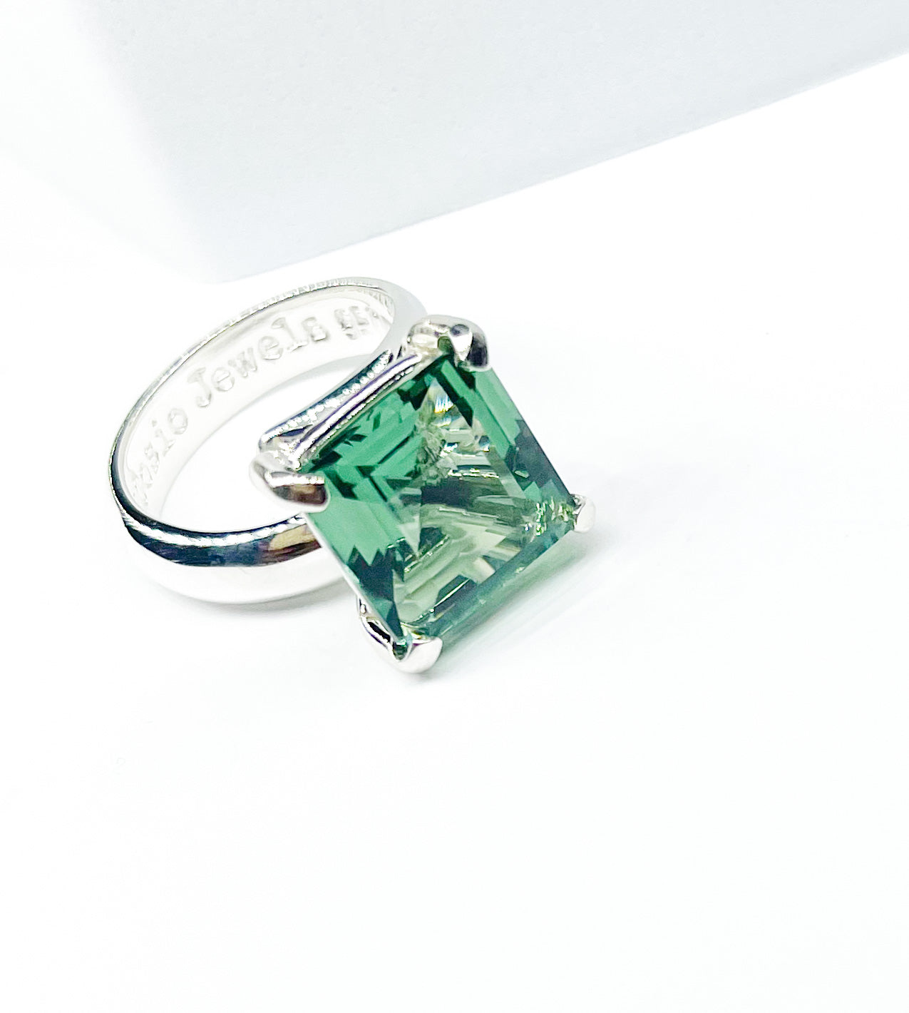 Green Quartz Square Prong Ring - Solid Sterling Silver