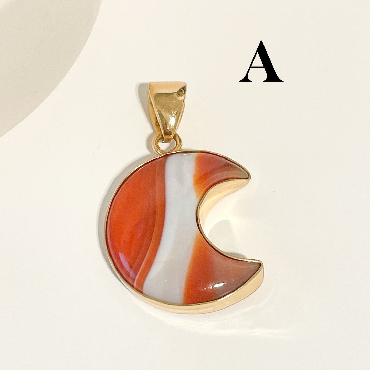 Red Sardonyx Crescent Moon Pendant - Alchemia