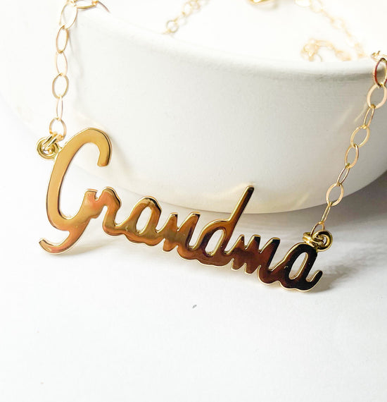 Grandma Word Necklace - Alchemia