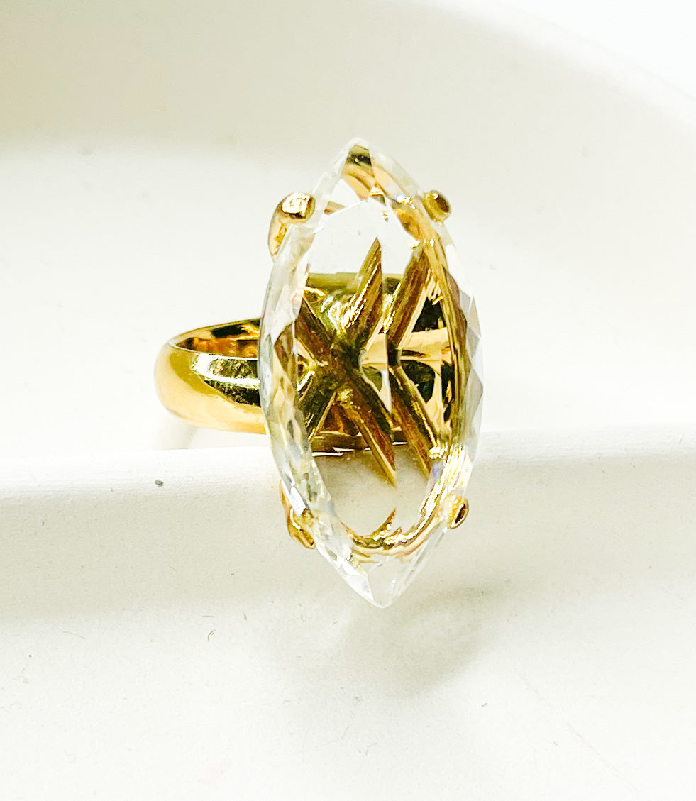 Clear Quartz Marquise Prong - Alchemia