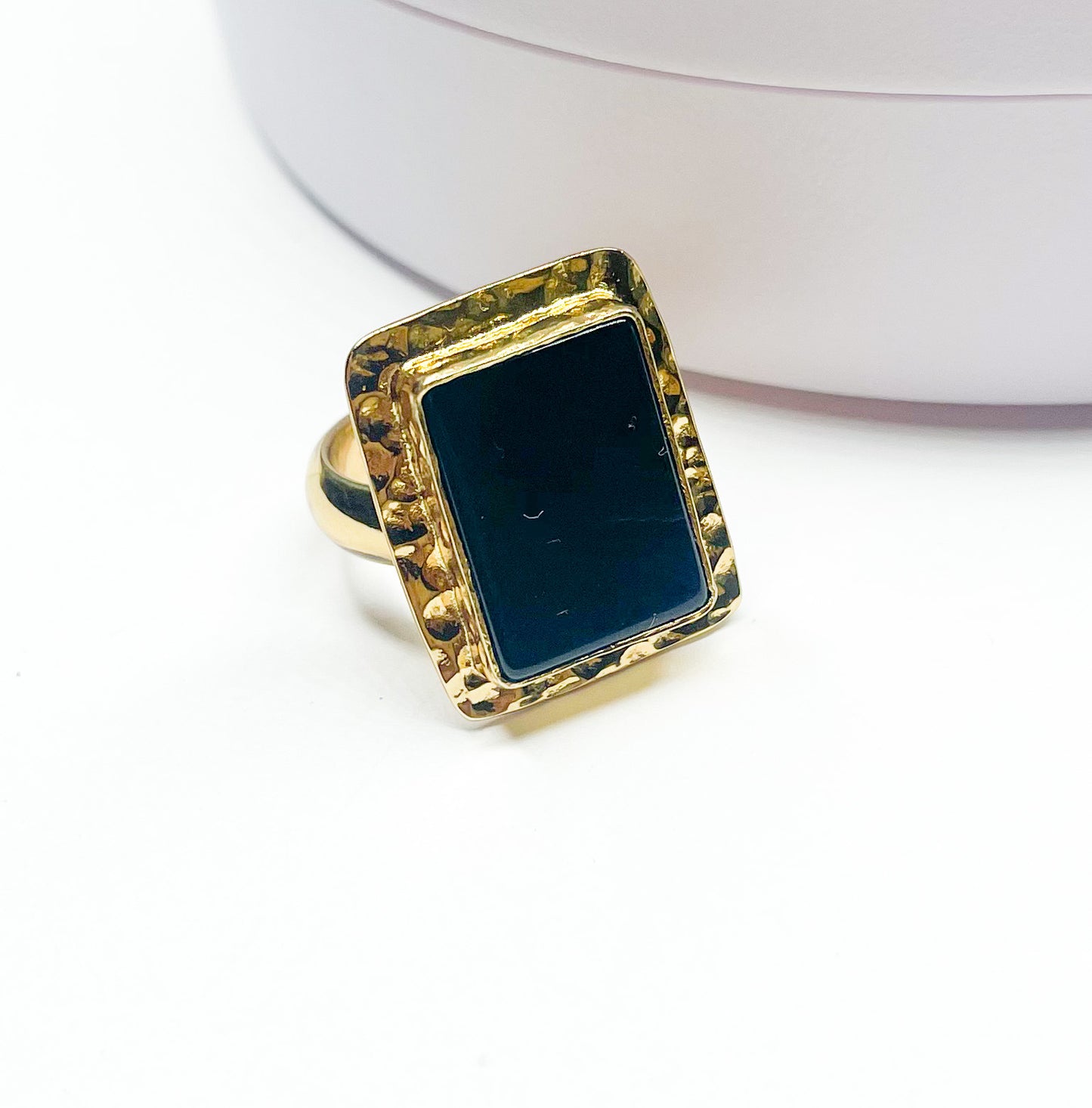 Black Onyx Rectangle Hammer Ring - Alchemia