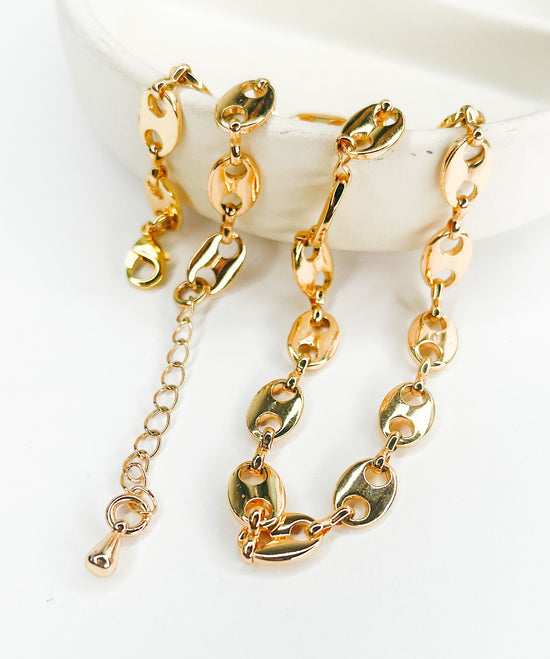 Load image into Gallery viewer, Puff Mariner Chain  - 18k Gold Filled
