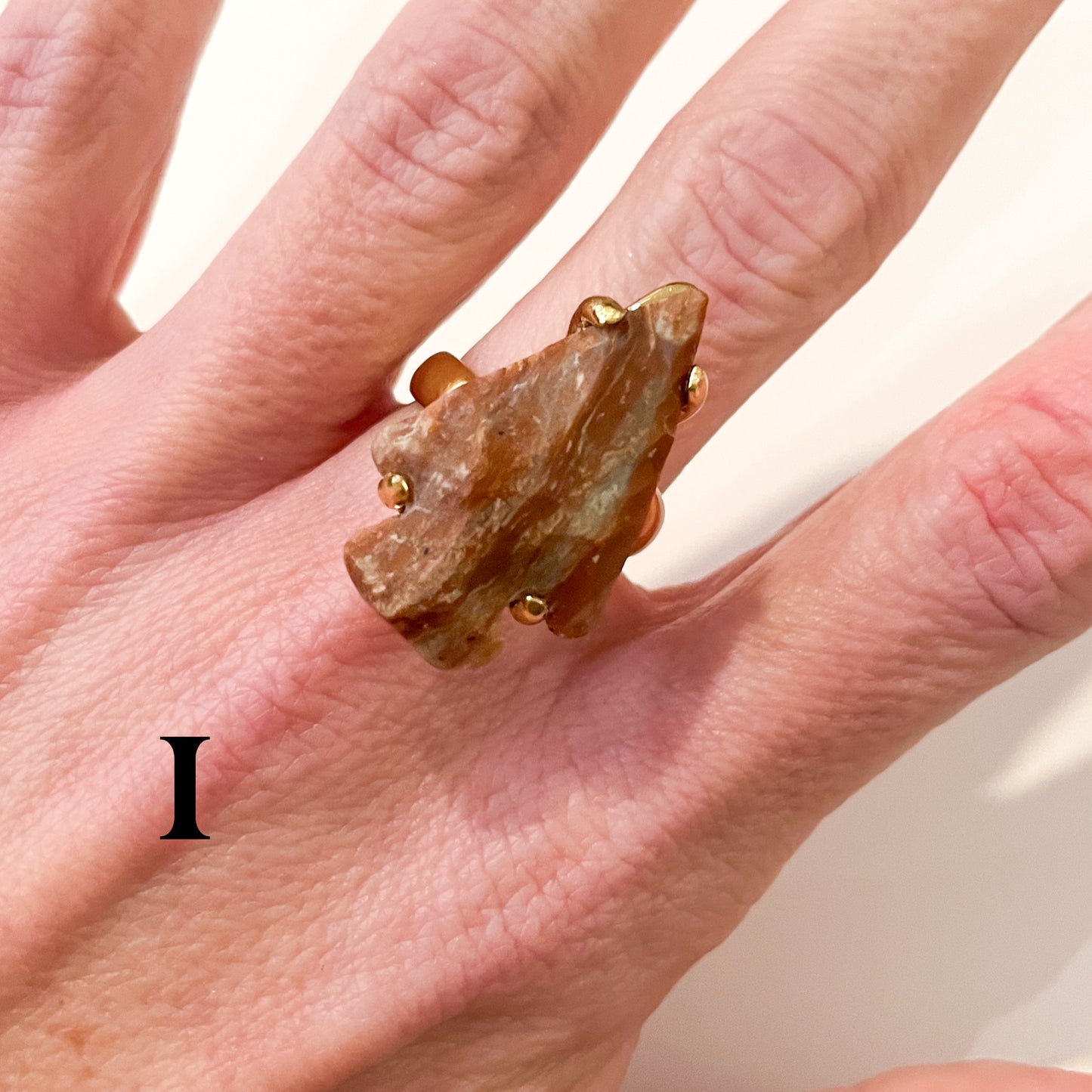 Dainty  Arrow Prong - Alchemia