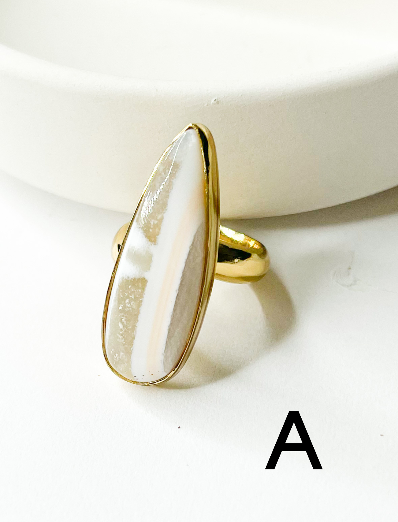 Double Stripe Chalcedony Ring - Alchemia