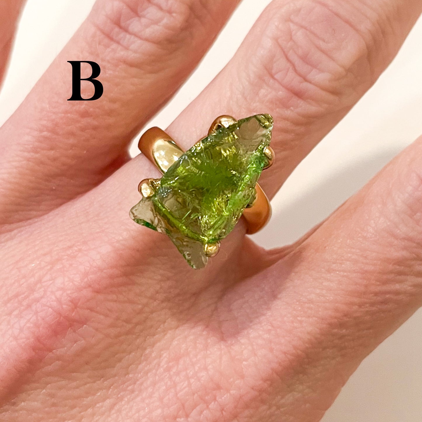 Dainty  Arrow Prong - Alchemia