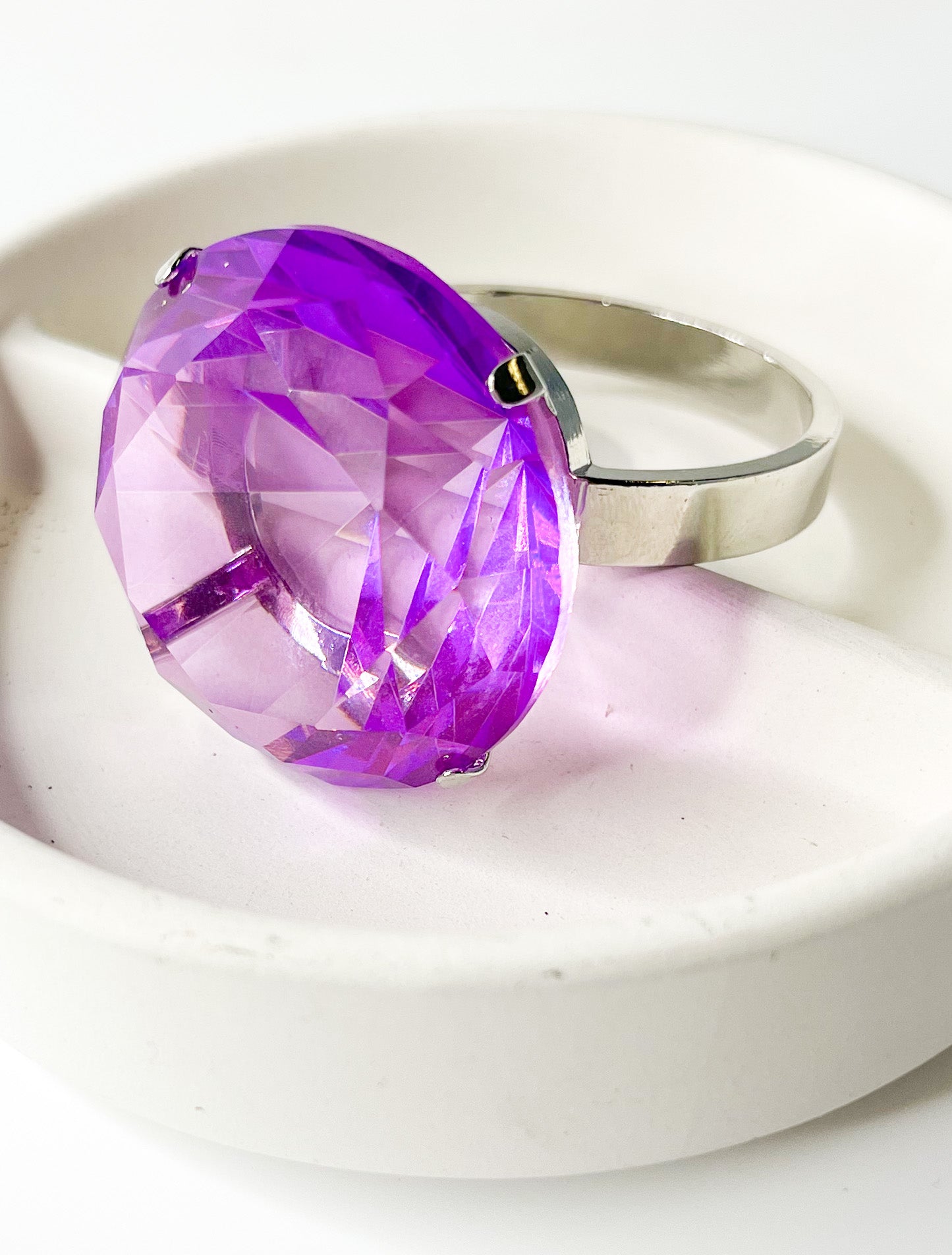 Jumbo Decoration Ring-Purple