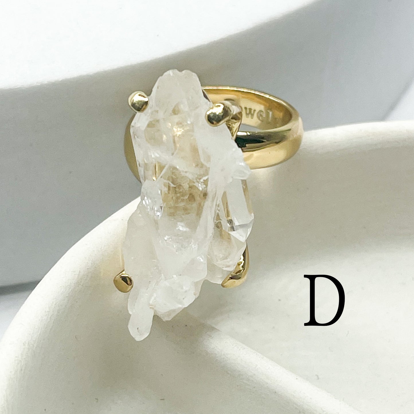 Raw Clear Quartz Prong - Alchemia