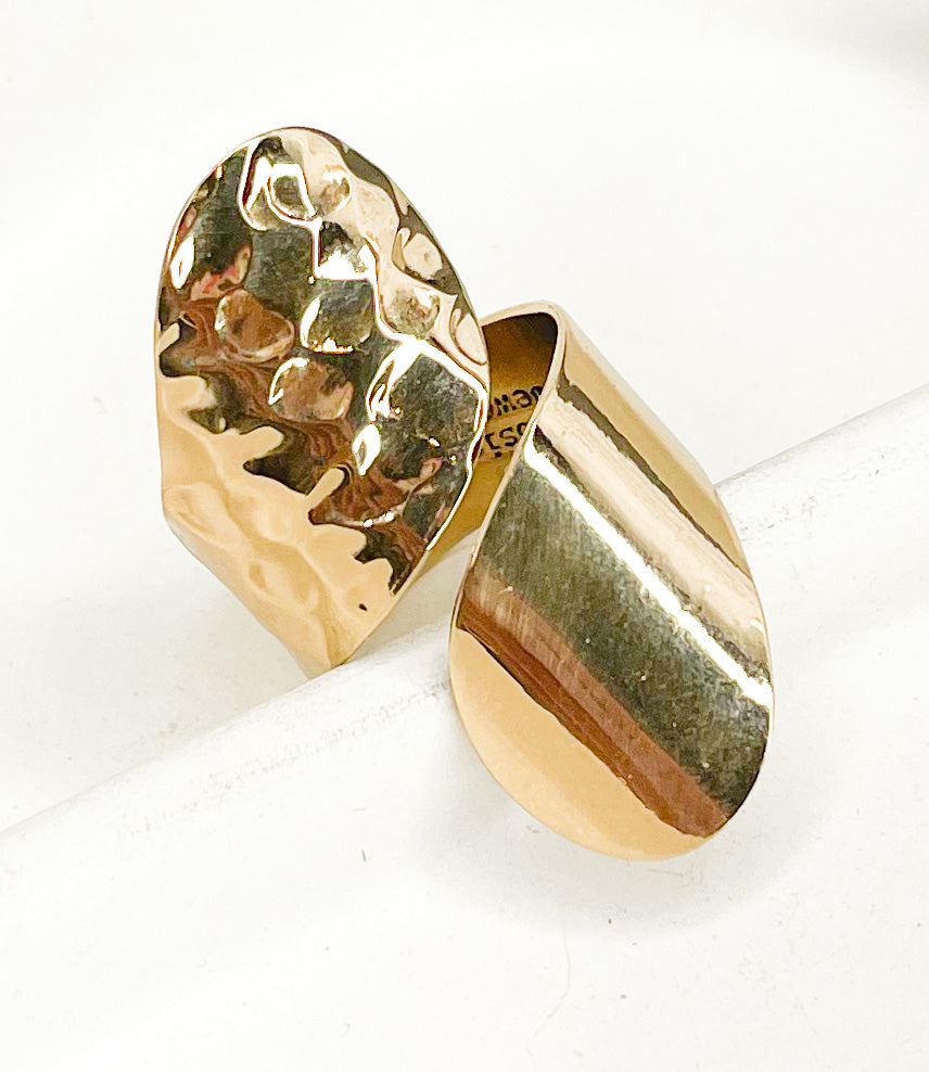 Twisted Chubby Curved Ring - Alchemia