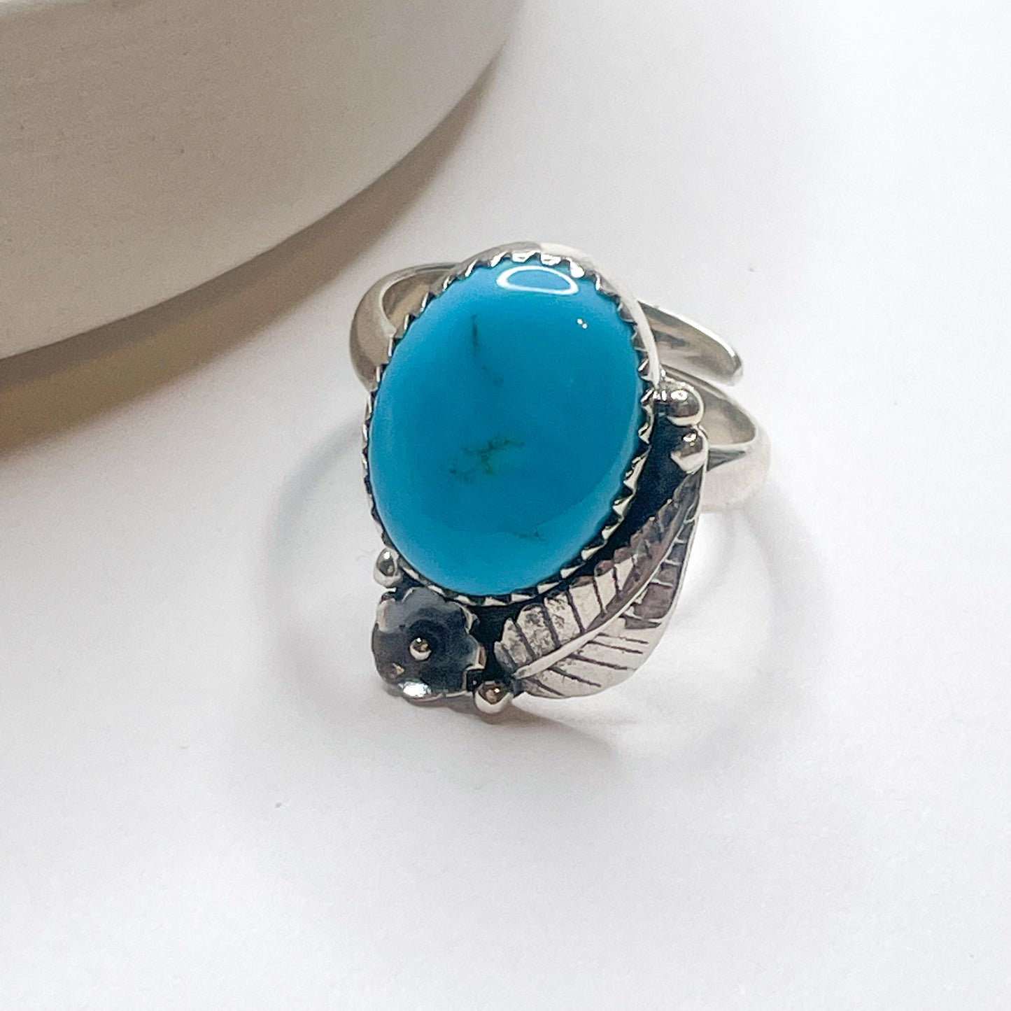 Turquoise w/ Leaf Ring - Solid Sterling Silver