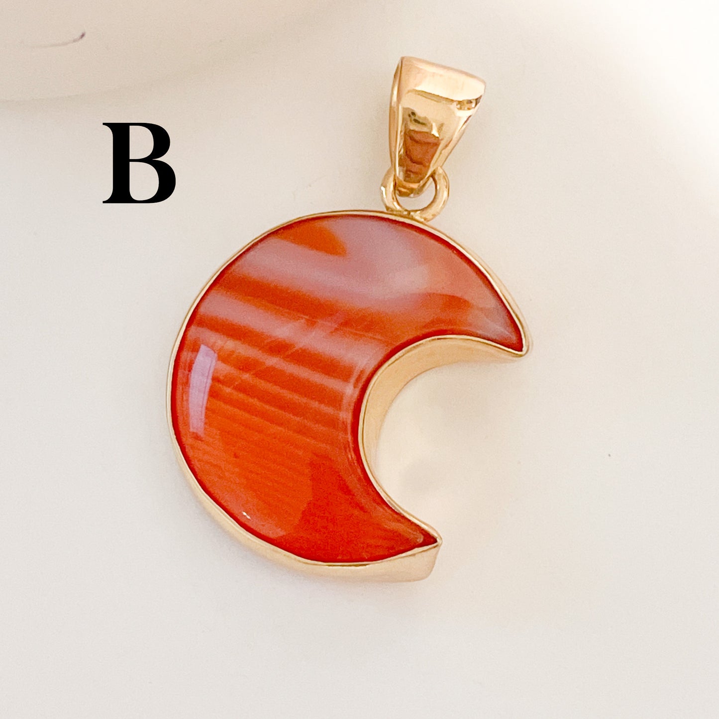 Red Sardonyx Crescent Moon Pendant - Alchemia