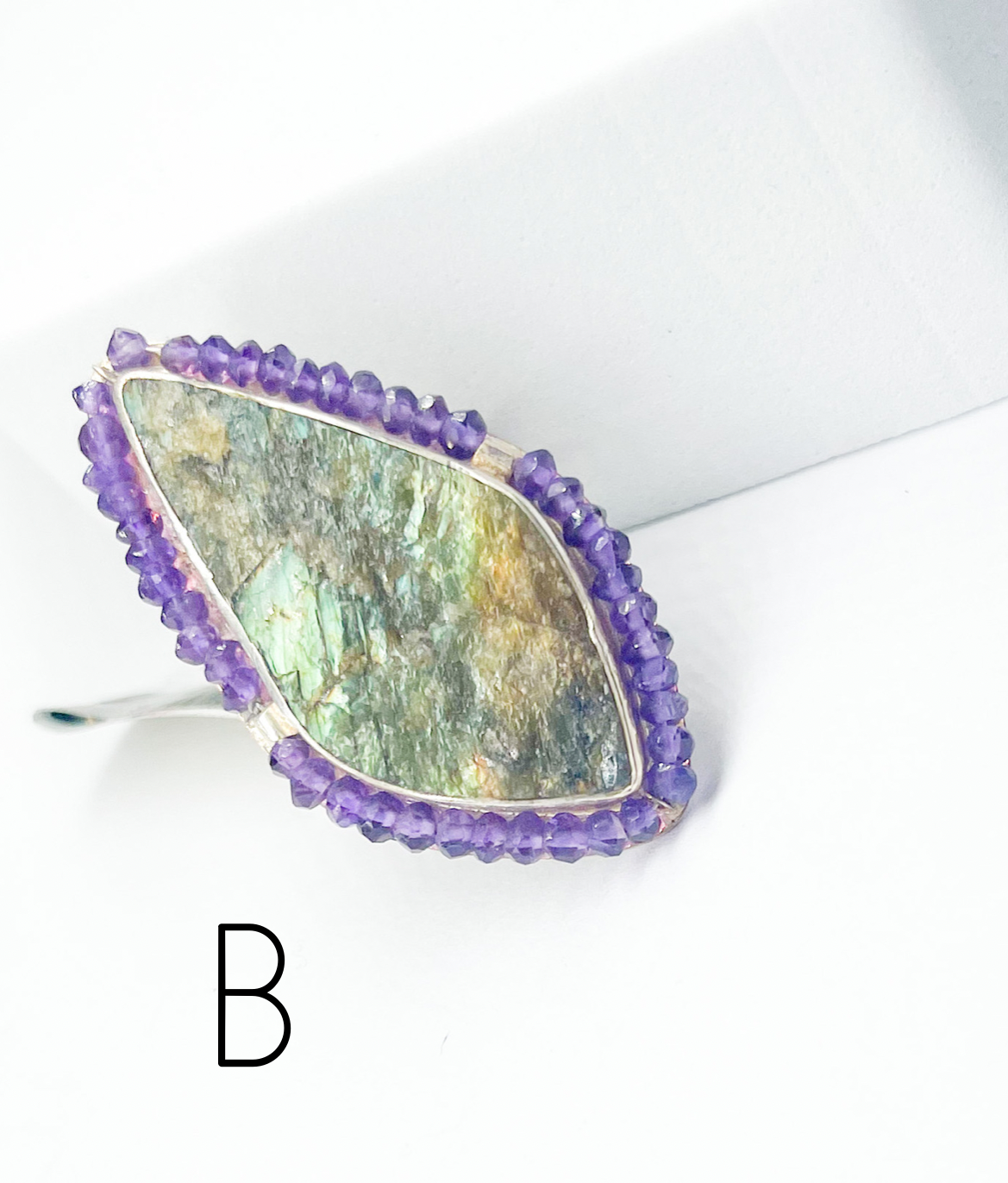 Amethyst Border Labradorite Ring - Starborn